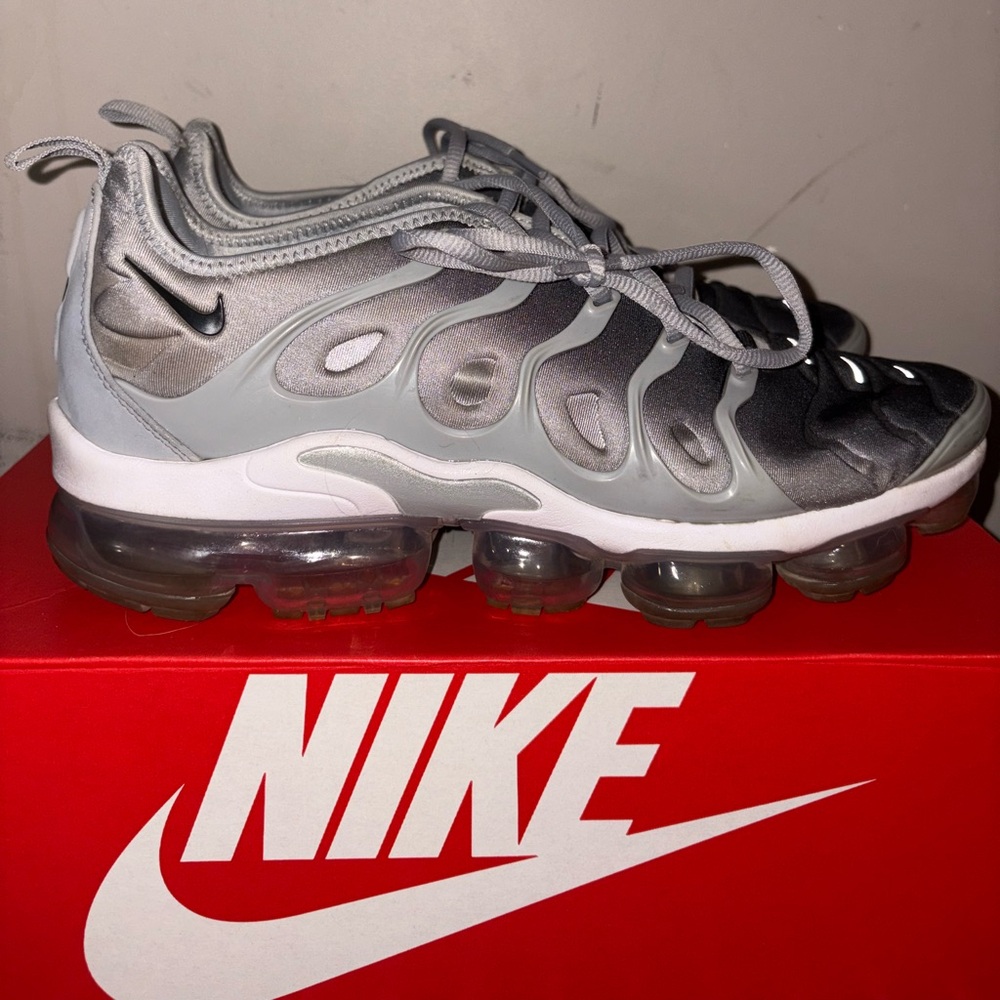 Nike Cool Gray VaporMax Plus Sneakers